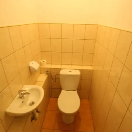 Hostel Lucka *