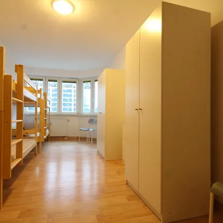 Hostel Lucka *